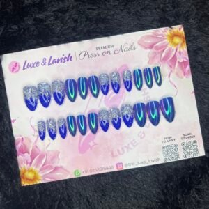 Stylish Press on Nails #8