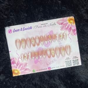 Stylish Press on Nails #37