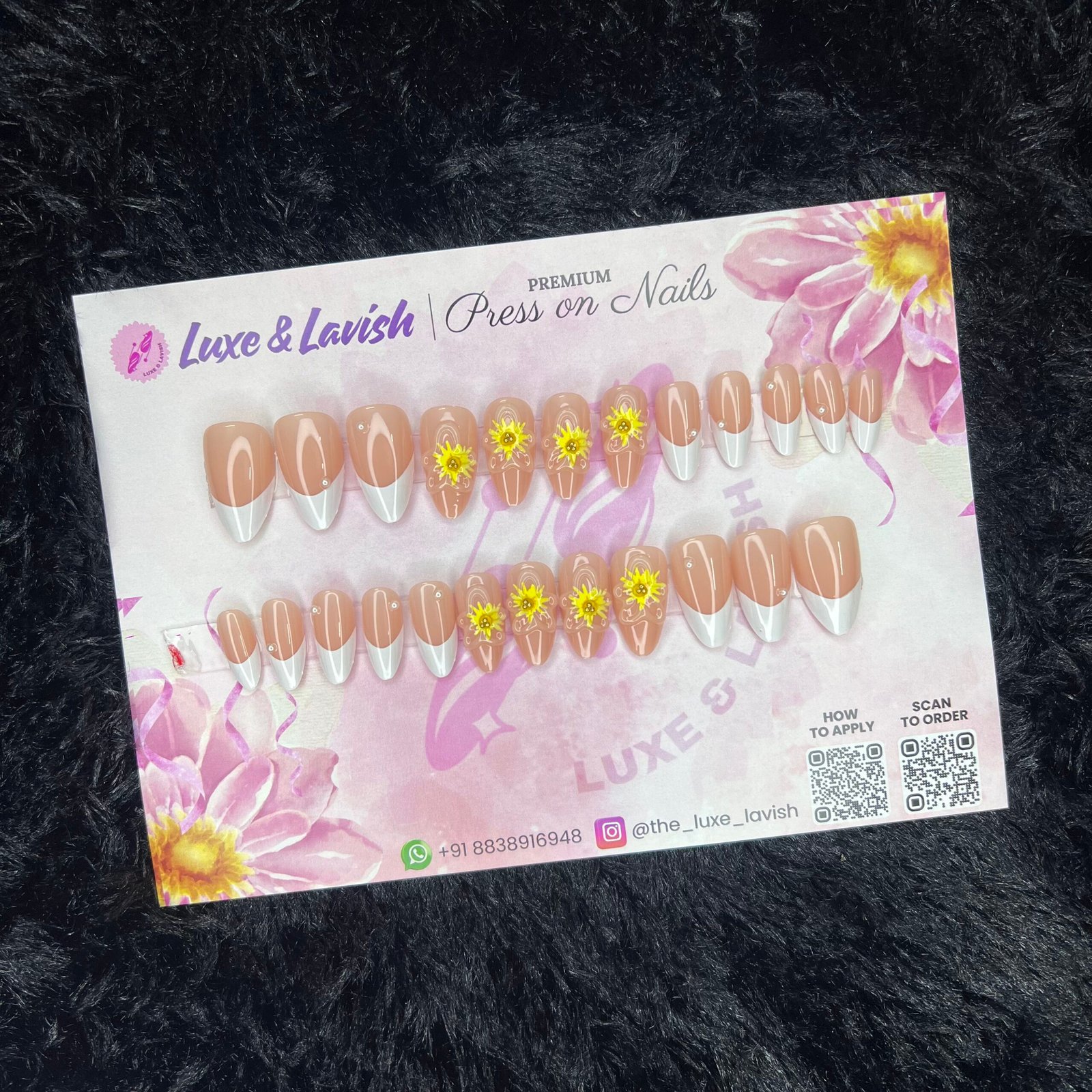 Stylish Press on Nails #41