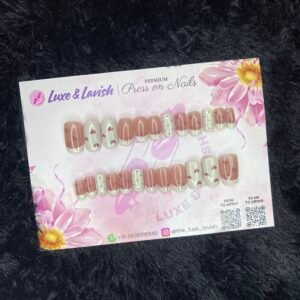 Stylish Press on Nails #46