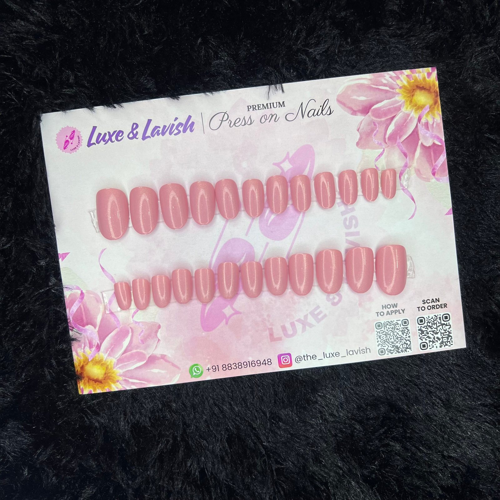 Stylish Press on Nails #48